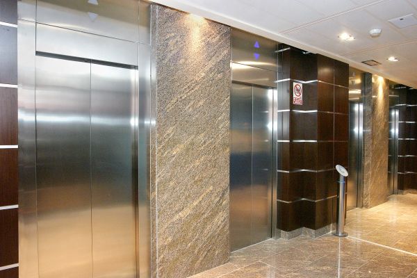 AXEL SHIRO LIFT WINDA DO BLOKU ELEGANCKA BEZAWARYJNA