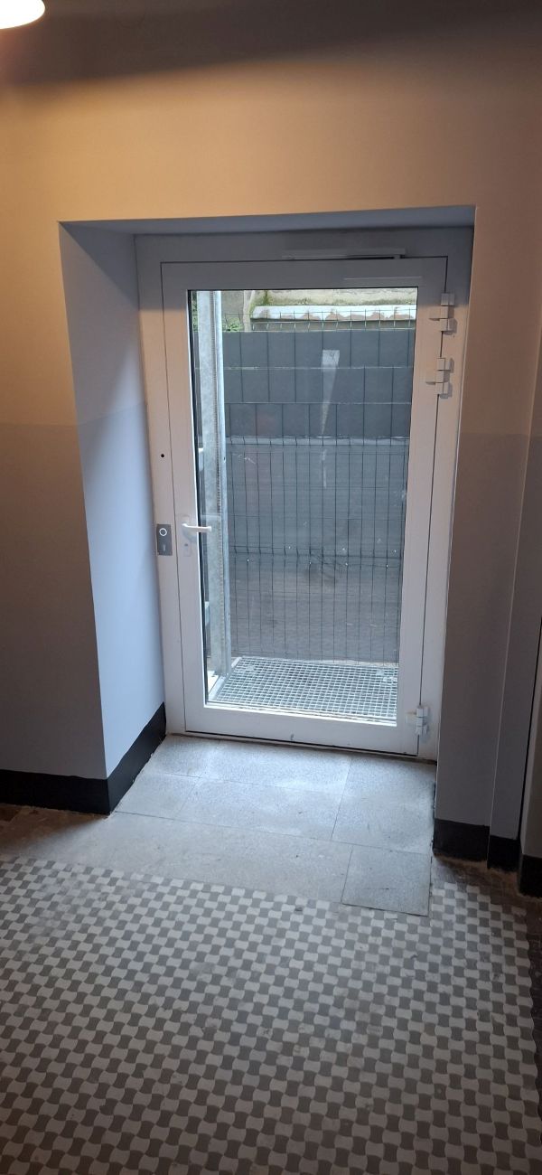 PerfektLift SHIRO LIFT WINDA DO BLOKU BEZ SZYBU TANIA WINDA WARSZAWA
