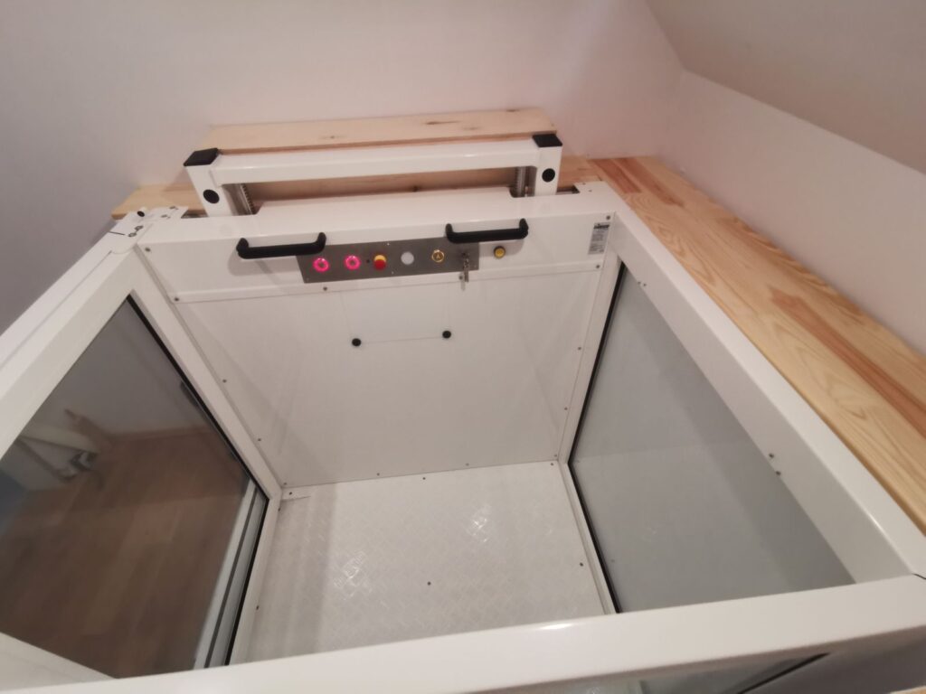 SHIRO LIFT WINDA DO DOMU BEZ SZYBU ROBIONA NA WYMIAR
