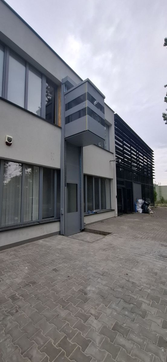 QUATTRO-PORTE WINDA DO BLOKU BEZ SZYBOWA