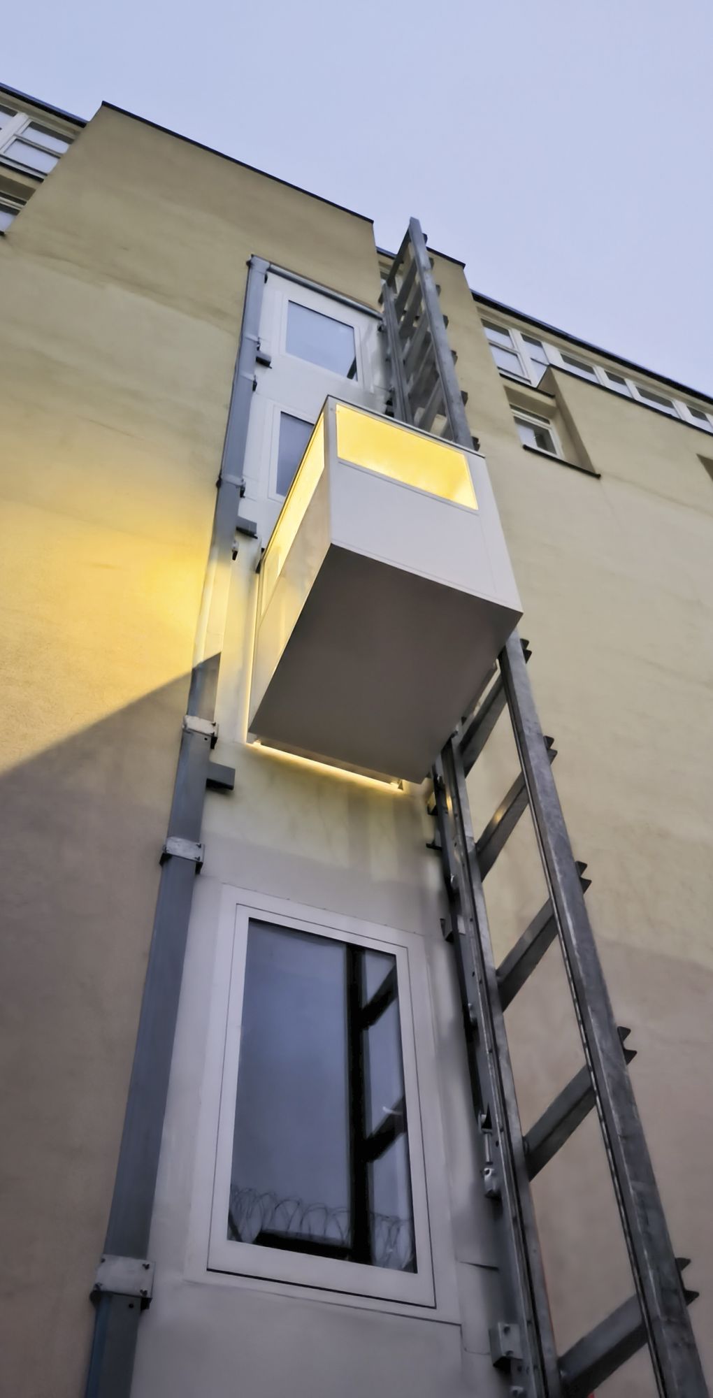 Dlaczego wiekszosc wind wymaga szybu, a nasze rozwiazanie nie